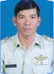 นายชำนาญ จิณรักษ์ 