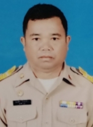 นายสมเพ็ชร น้อยนาท้าว  