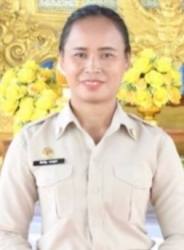 นางสาวศิริขวัญ นามบุตร  