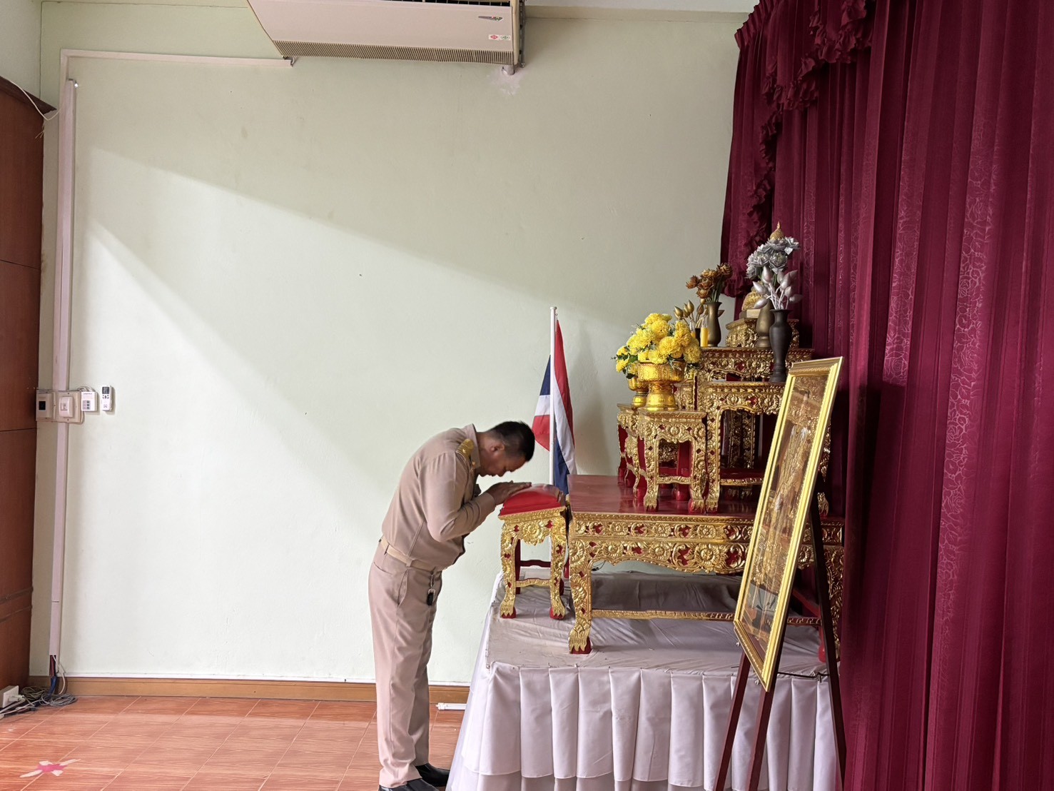 ประชุม สภาองค์การบริหารส่วนตำบลห้วยบงสมัยสามัญ สมัยที่ 2 ครั้งที่ 1 ประจำปี พ.ศ.2569