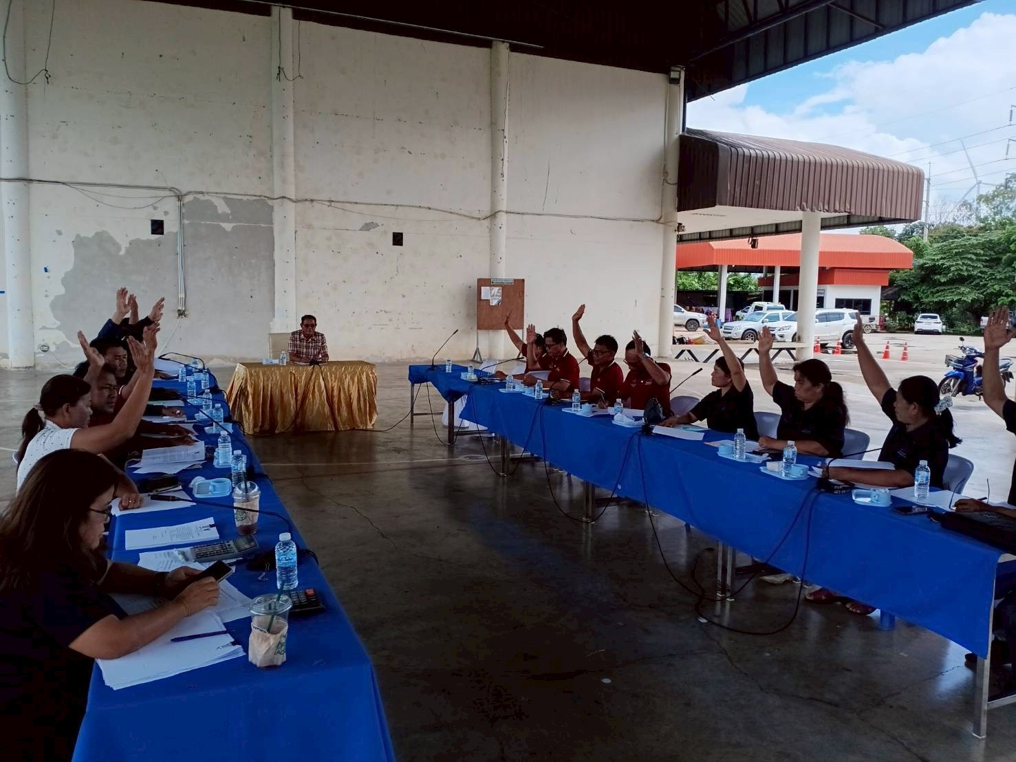 ประชุมกองทุนมวลชนสัมพันธ์ในพื้นที่รอบโรงไฟฟ้าของบริษัทเค.อาร์.ทู.จำกัด และบริษัทเฟิร์สโคราชวินด์จำกัด